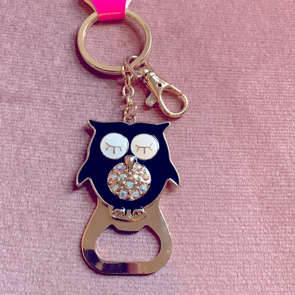 🌟 Rhinestone Owl Keychain with bottle opener